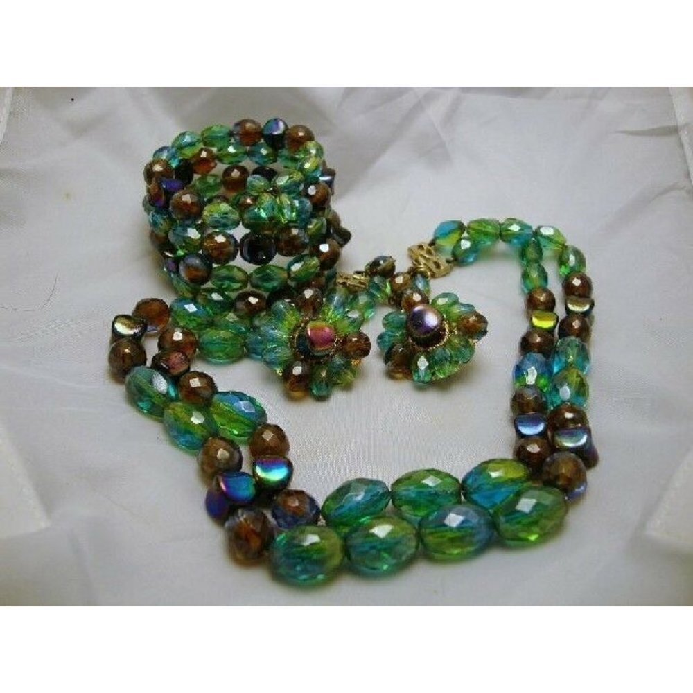 Hobe Crystal Necklace Earrings Bracelet High End